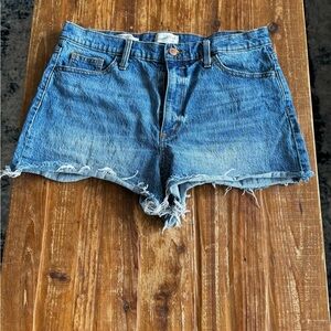 EUC Universal Thread High Rise Shortie denim short